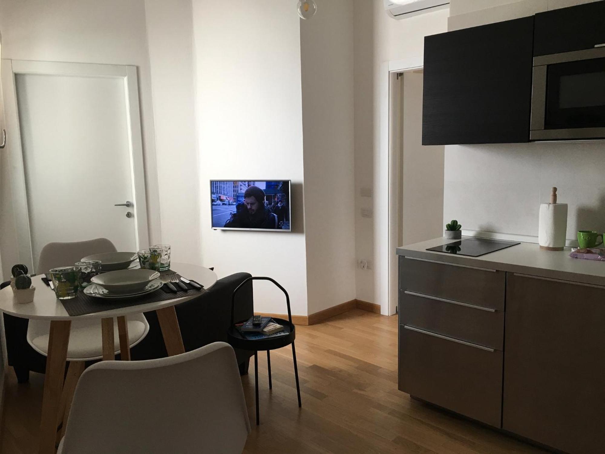 H1 Bzerohome *