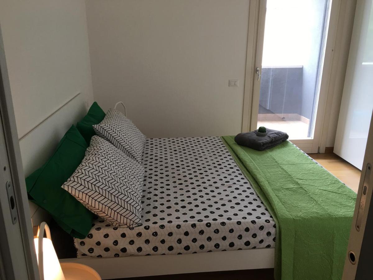 H1 Bzerohome Apartment *